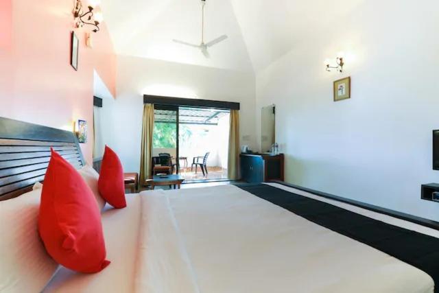Nirvana Hermitage Anjuna Luaran gambar
